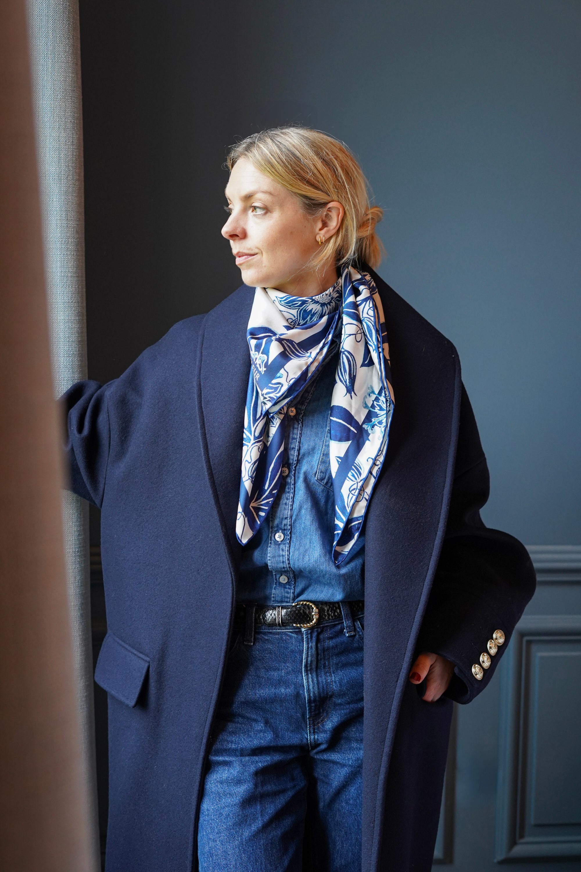 Lapis Passion Flower - Grand Foulard