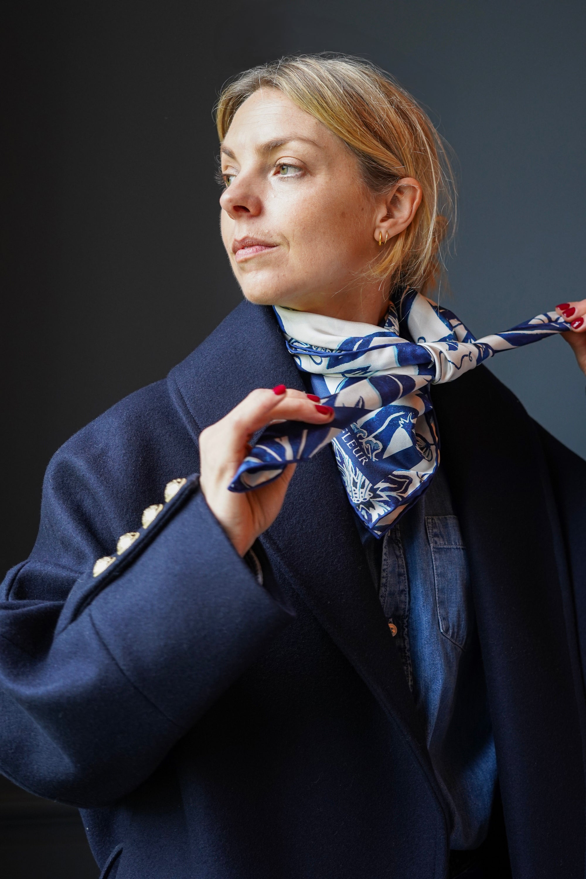 Reserved scarf - Hidden (Blue Passion Flower)