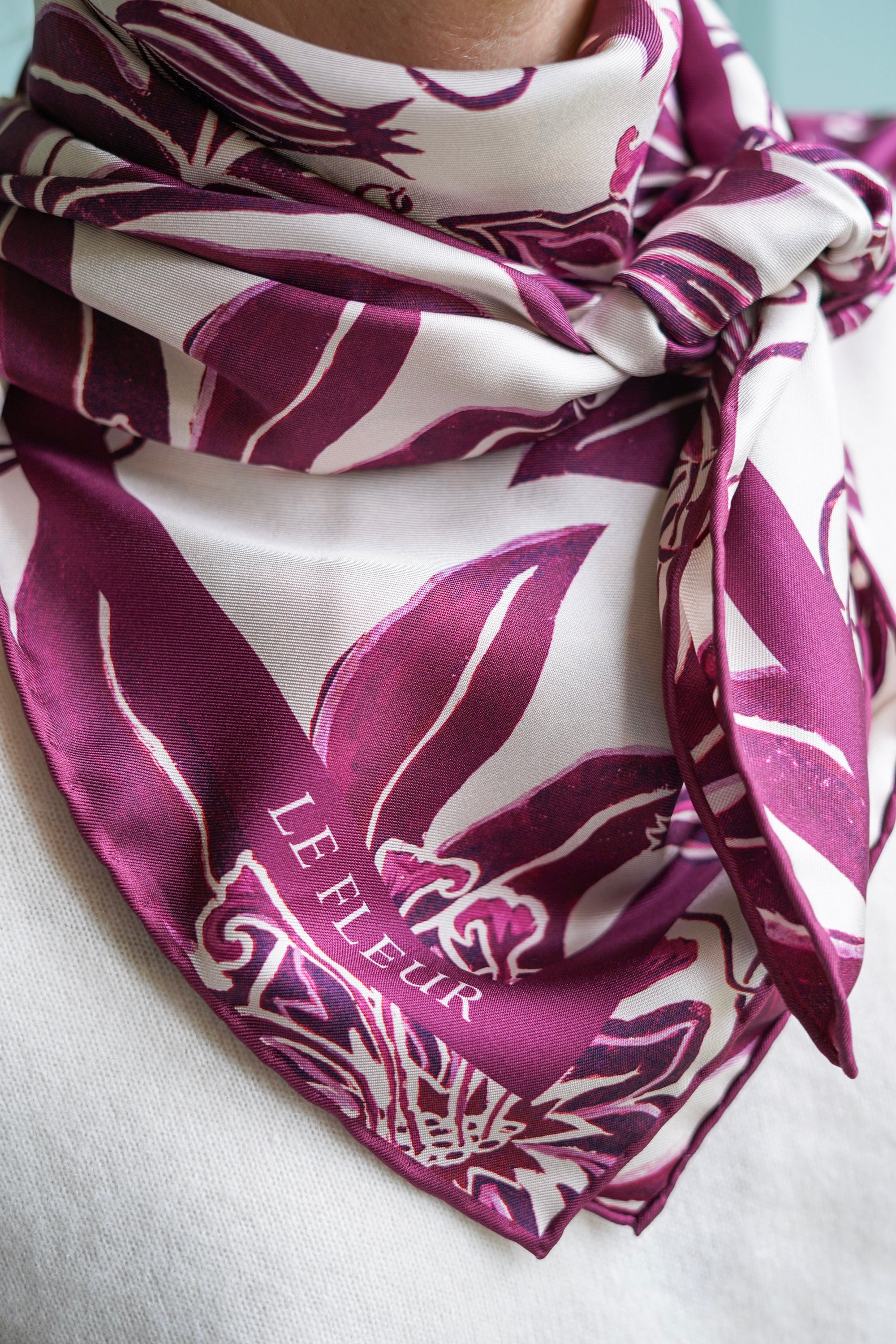 Bordeaux Passion Flower - Grand Foulard