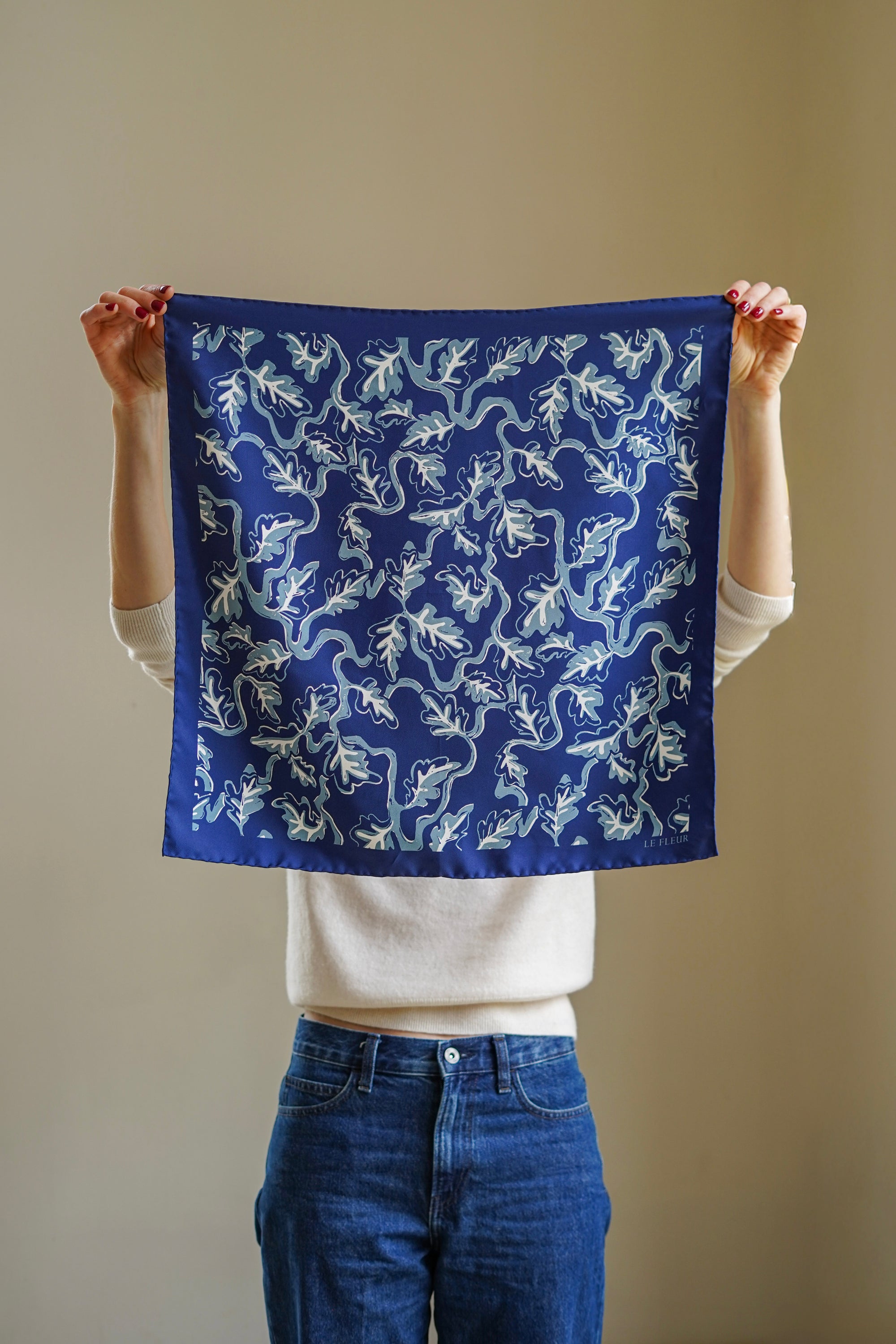 Midnight Oak - Petit Foulard