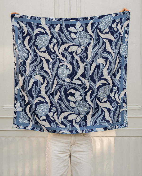 Blue Roses - Grand Foulard
