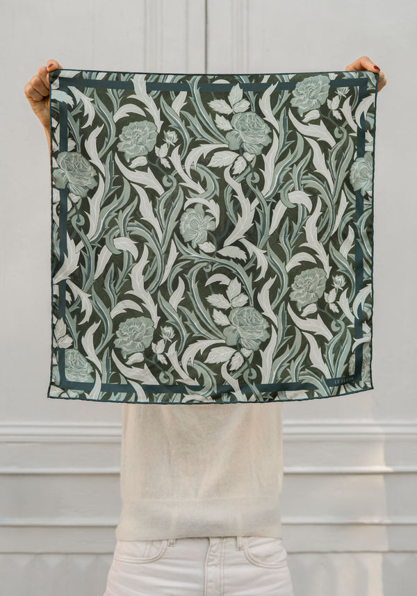 Forest Roses - Petit Foulard